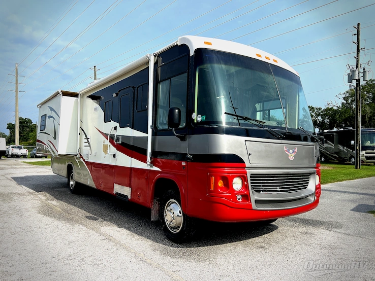 2004 Georgie Boy Pursuit 3500DS RV Photo 1