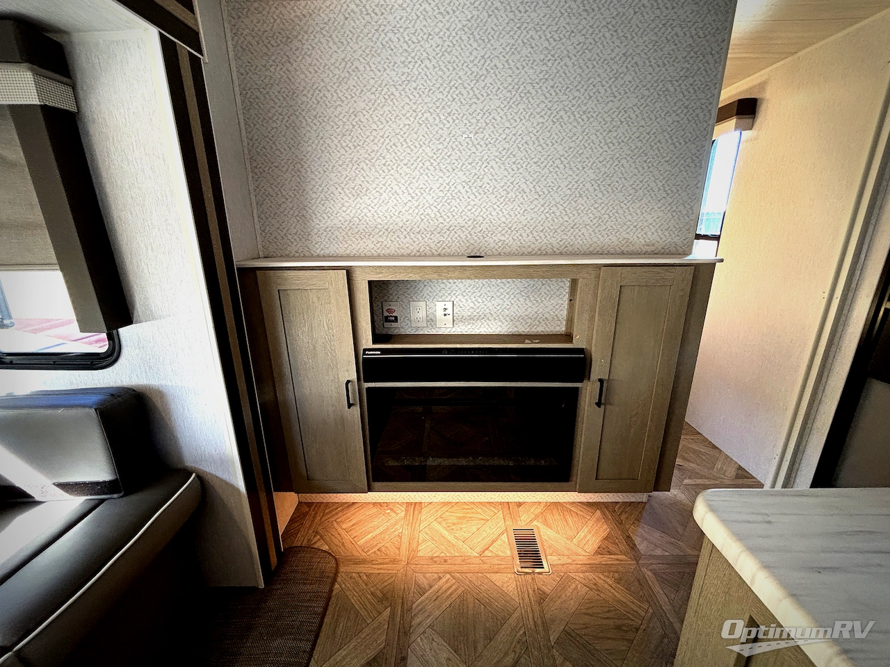 2023 Forest River Wildwood 31KQBTS Photo 20