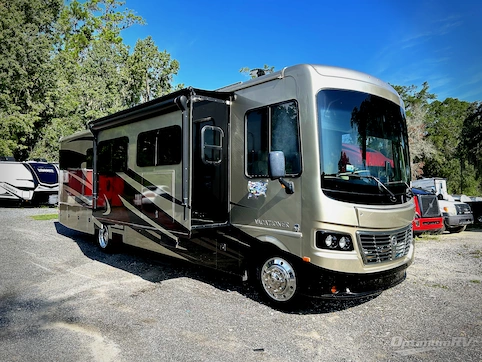 Used 2015 Holiday Rambler Vacationer 36DBT Featured Photo