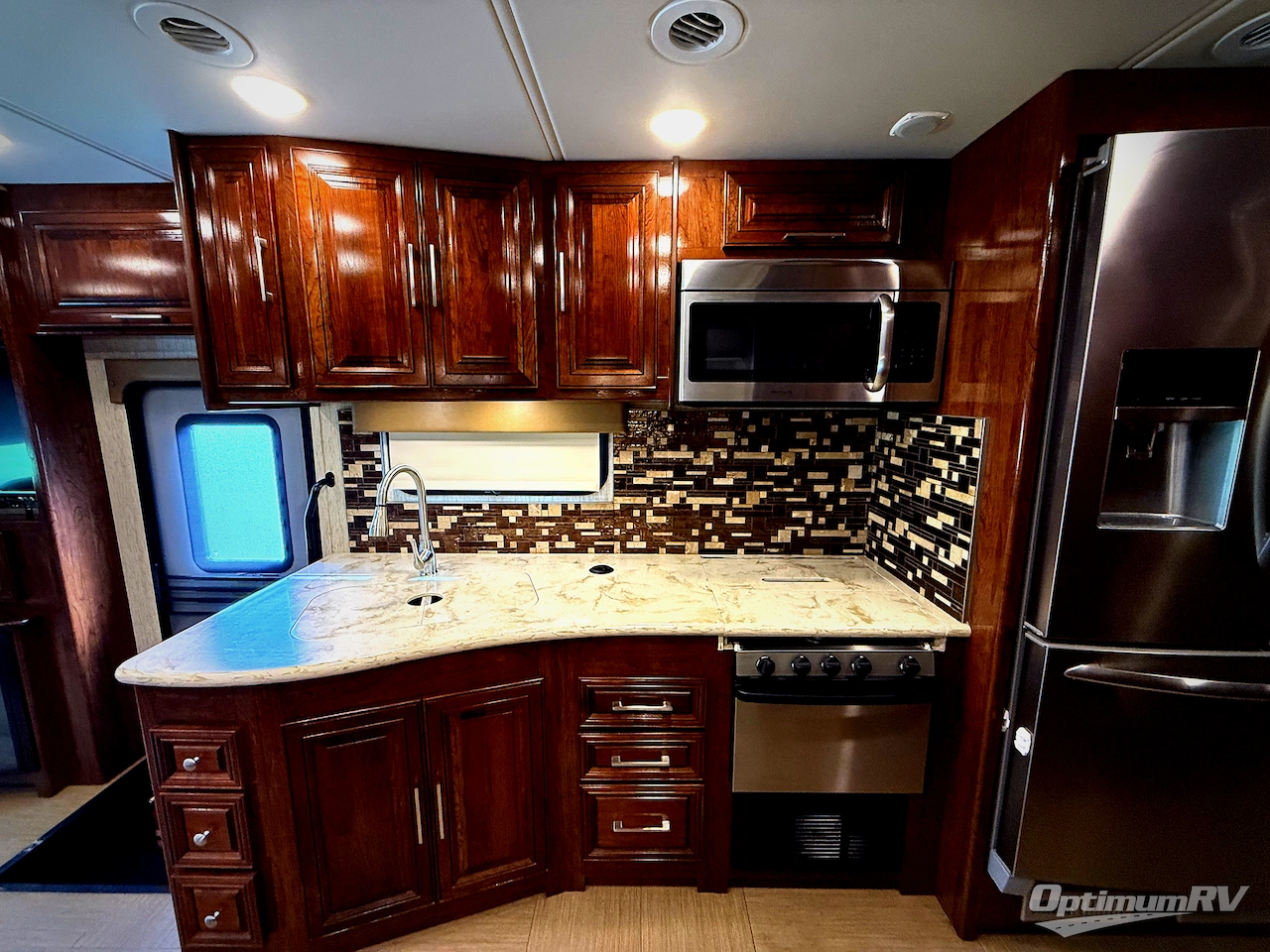 2018 Coachmen Mirada Select 37TB Photo 10