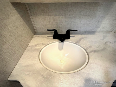 2022 East To West Tandara 286RL-OK RV Photo 3