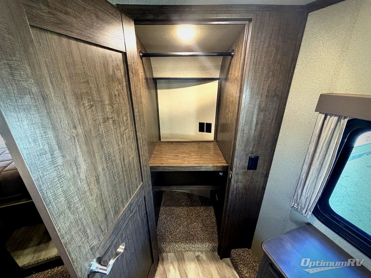 2018 Grand Design Solitude 310GK Photo 13