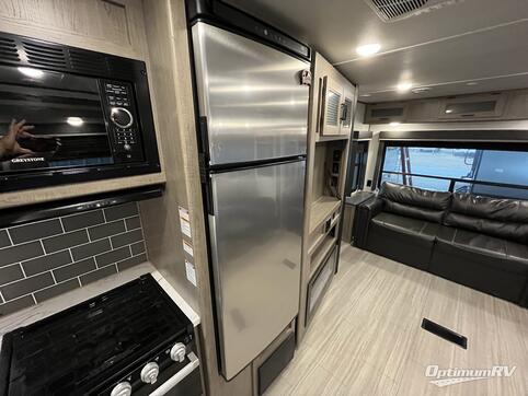2021 Keystone Hideout 27RLS RV Photo 3