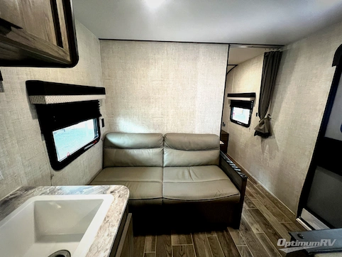 2022 Gulf Stream Kingsport Ultra Lite 241RB RV Photo 2