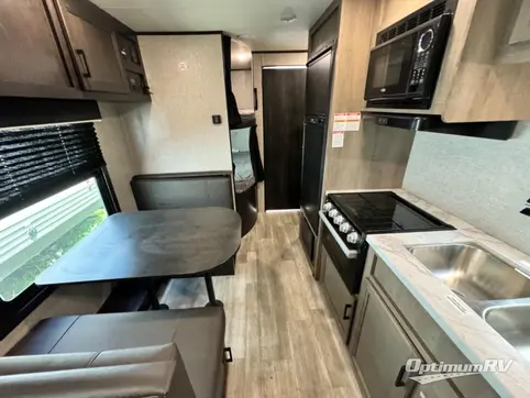 2022 Jayco Jay Flight SLX 264BH RV Photo 2