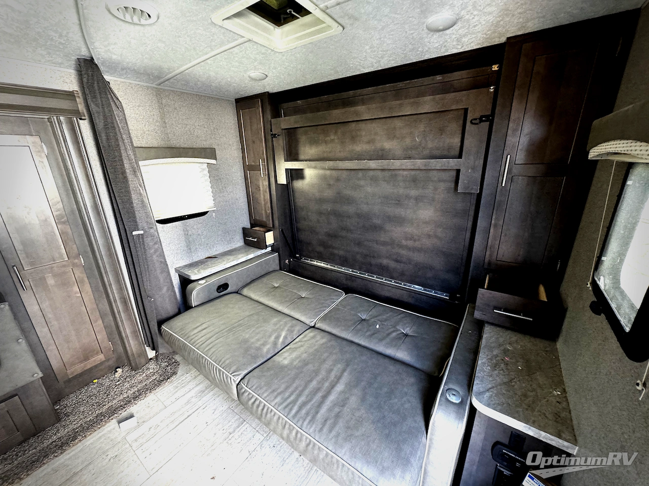 2020 Forest River Rockwood Mini Lite 2104S Photo 2