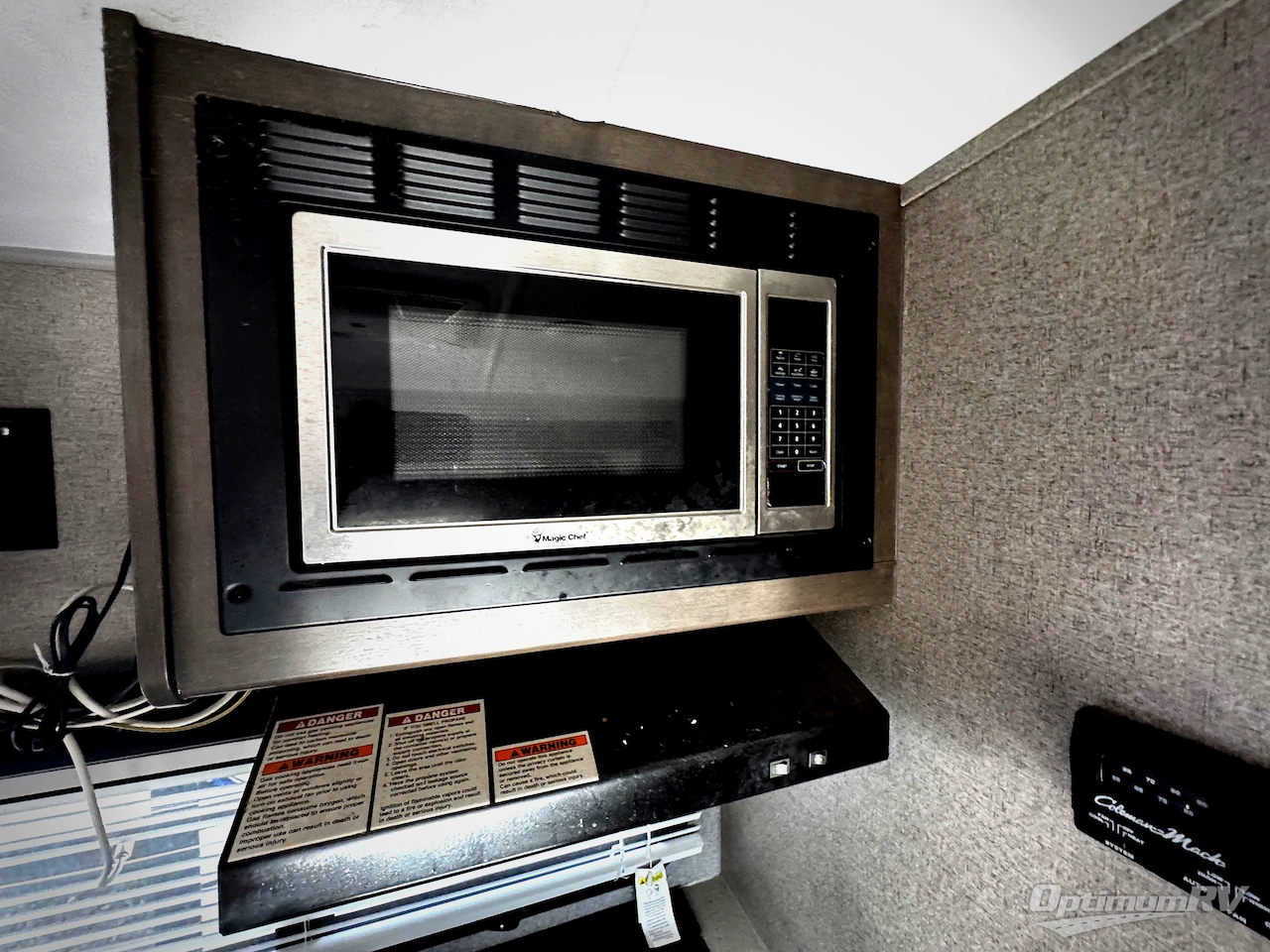 2020 Forest River Rockwood Mini Lite 2104S Photo 10