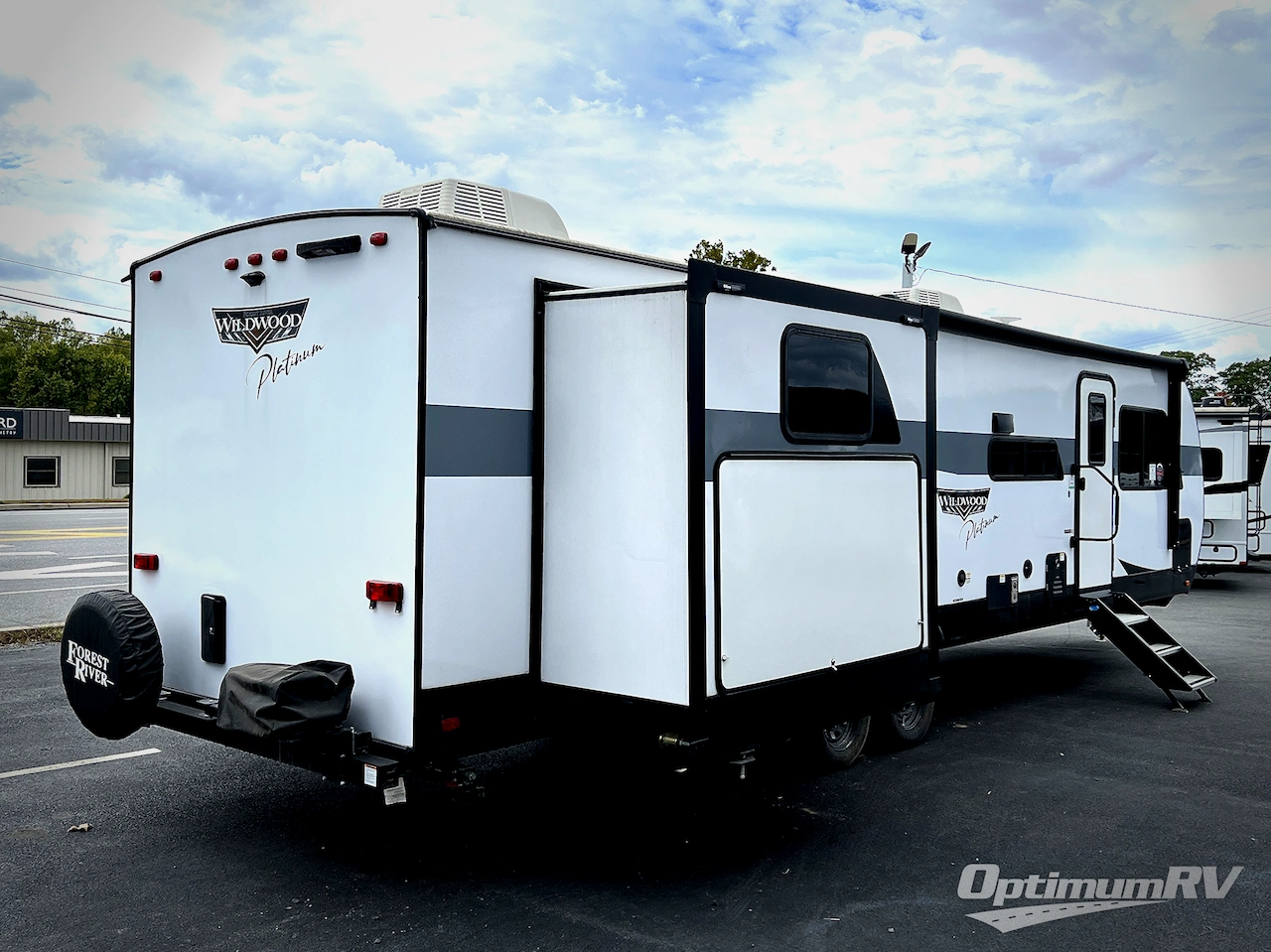 2024 Forest River Wildwood 31KQBTSX Photo 2