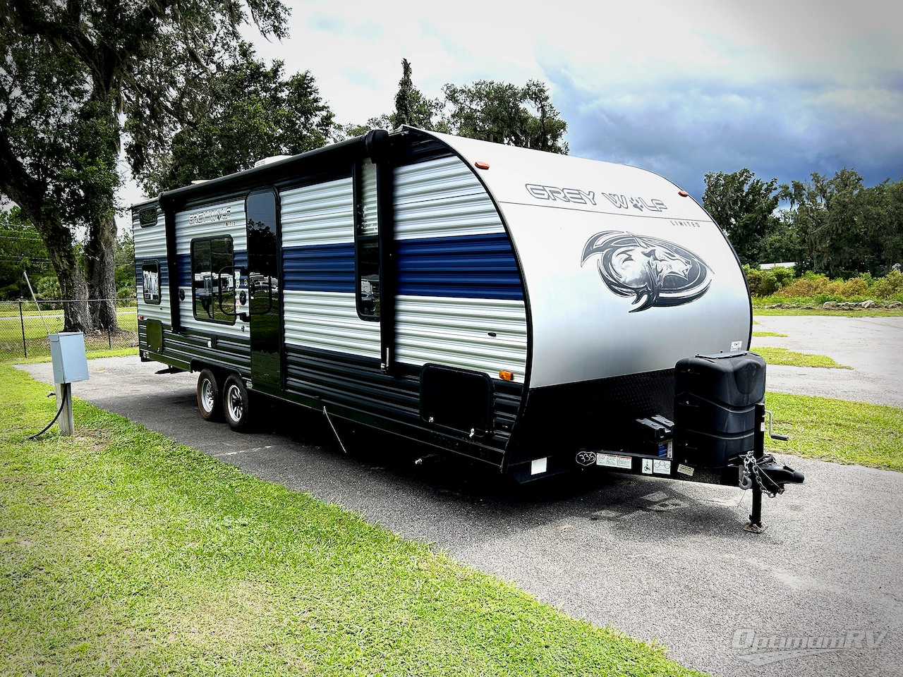 2022 Forest River Cherokee Grey Wolf 26DJSE Photo 1