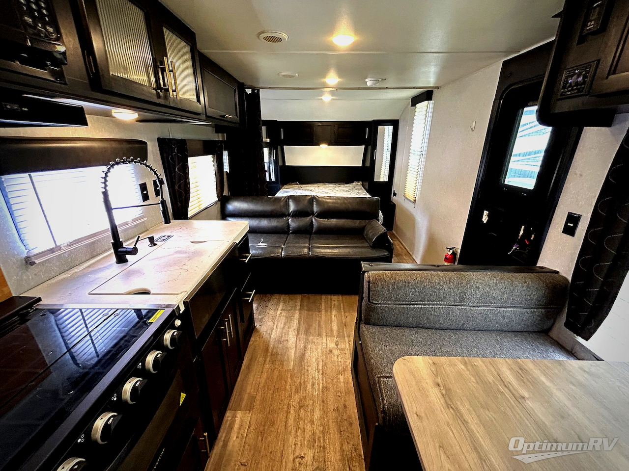 2022 Forest River Cherokee Grey Wolf 26DJSE Photo 5