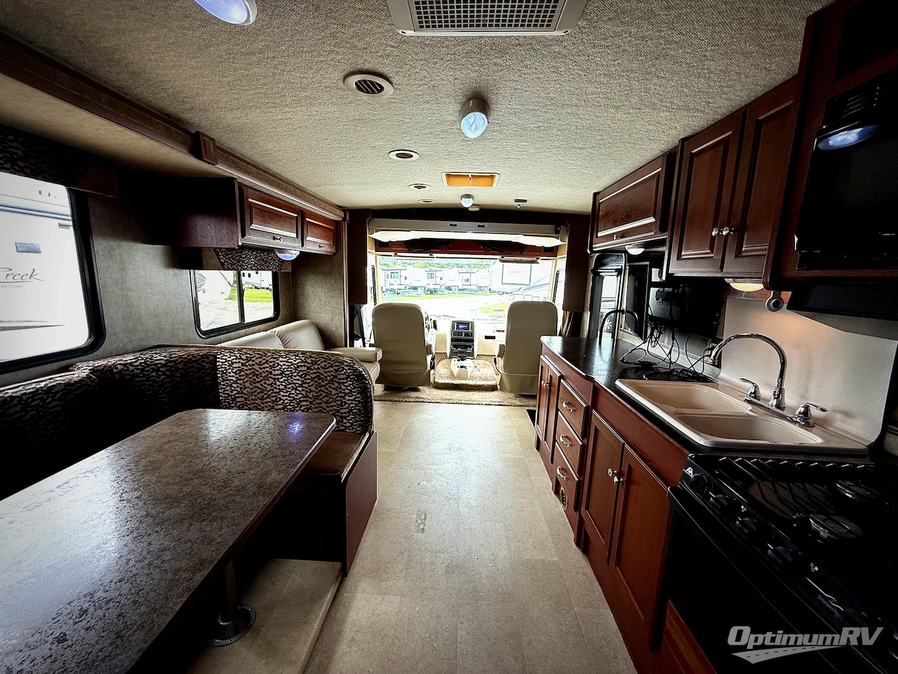 2015 Itasca Sunstar 31KE Photo 5