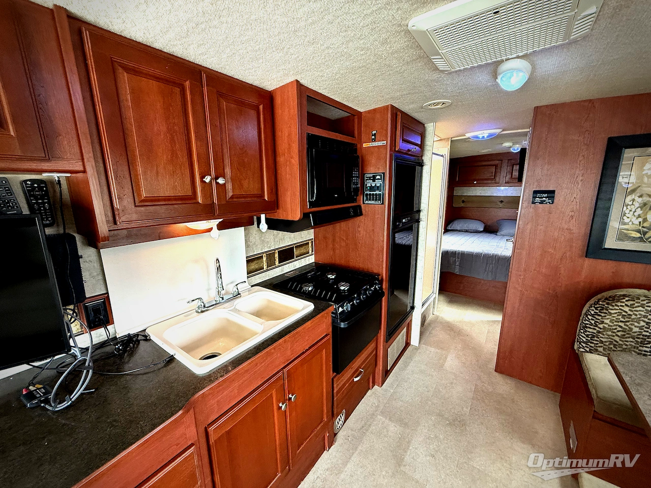 2015 Itasca Sunstar 31KE Photo 9