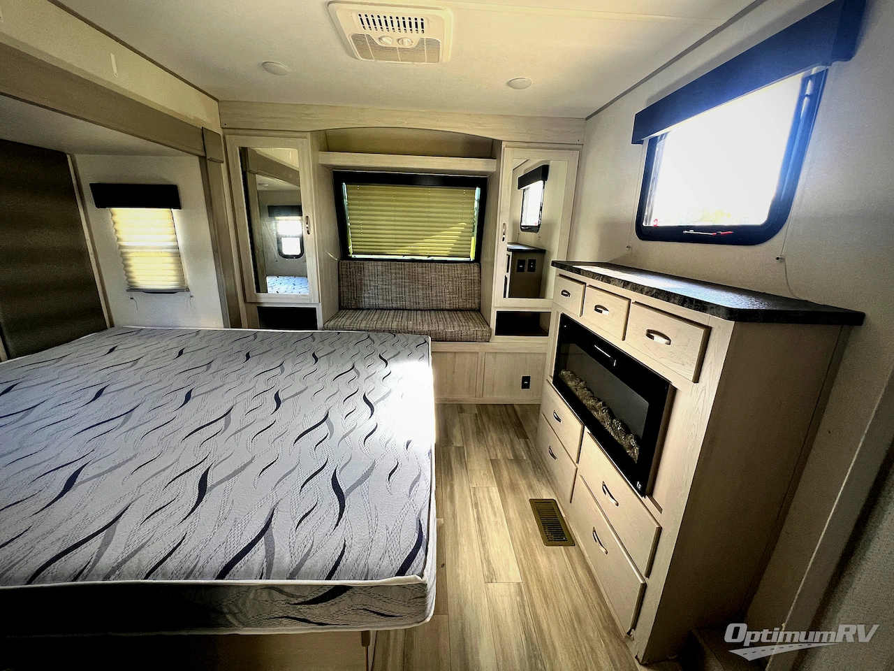 2023 Prime Time LaCrosse 3411RK Photo 15