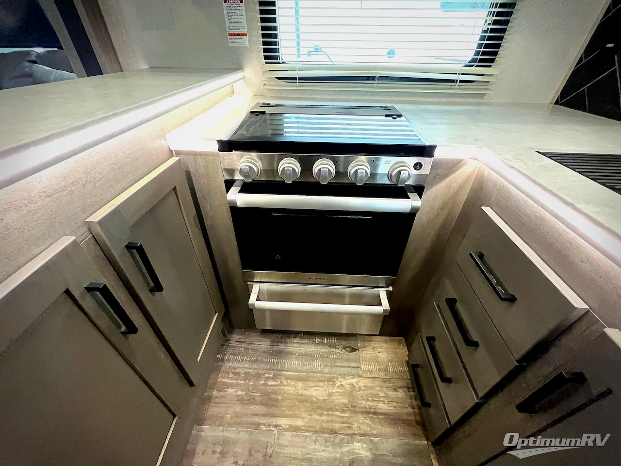 2021 Keystone Raptor 429 Photo 15