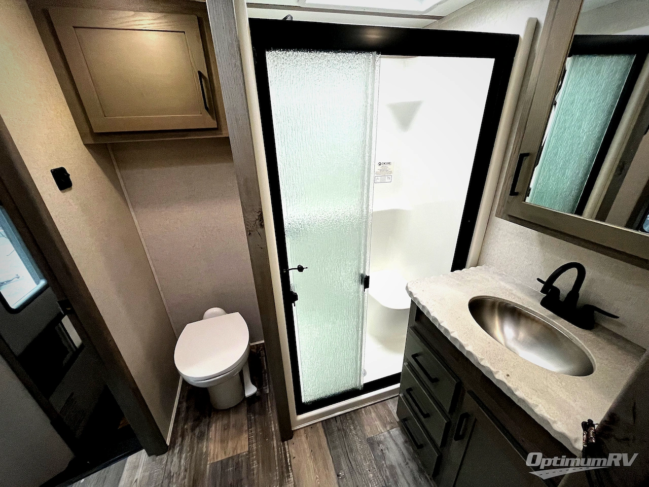 2021 Keystone Raptor 429 Photo 22