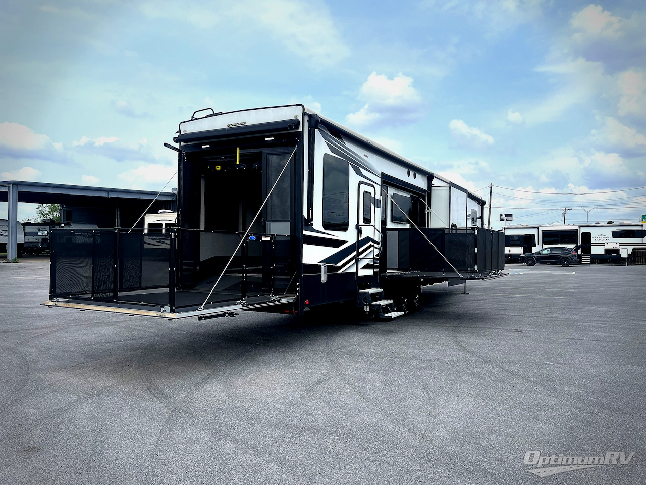 2021 Keystone Raptor 429 Photo 5
