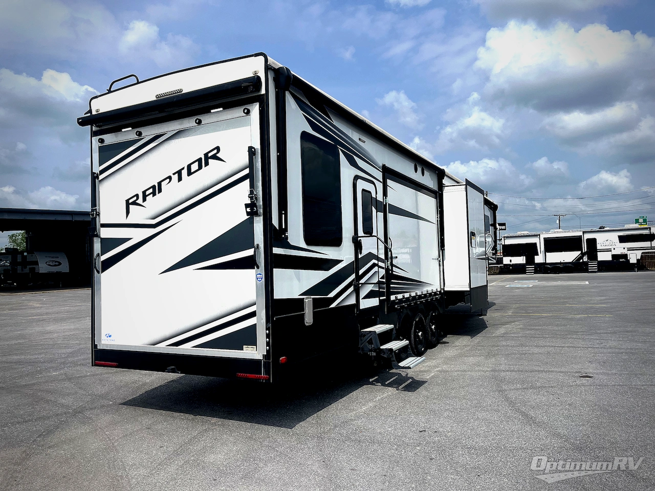 2021 Keystone Raptor 429 Photo 4