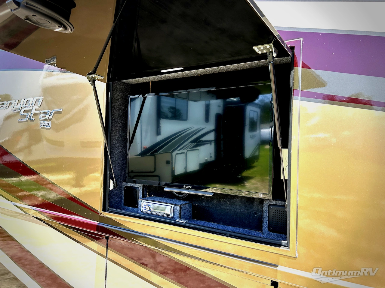 2015 Newmar Canyon Star 3610 Photo 19