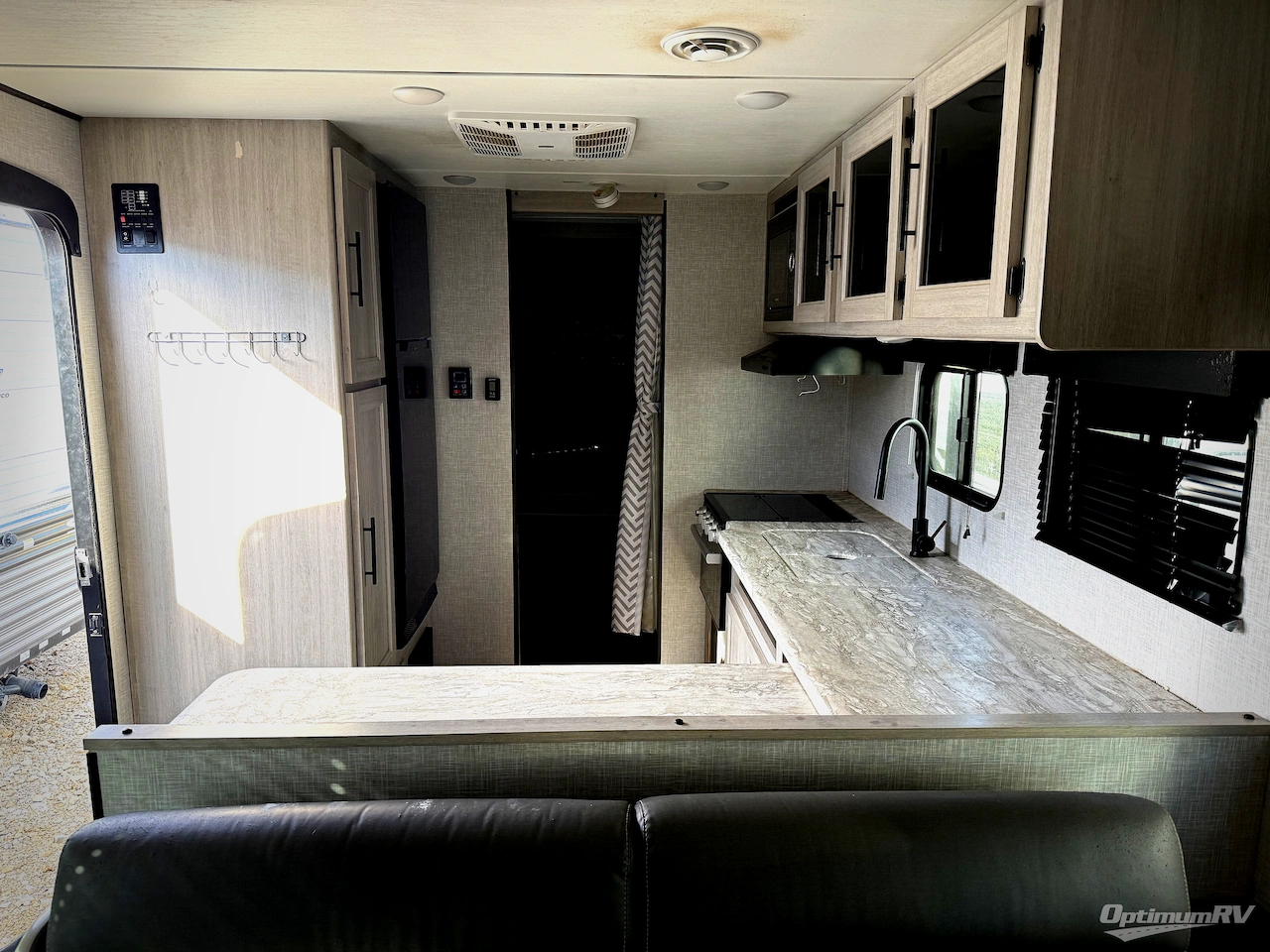 2023 CrossRoads Zinger Lite ZR259FL Photo 4