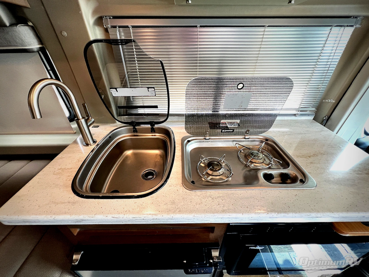 2017 Winnebago Travato 59K Photo 13