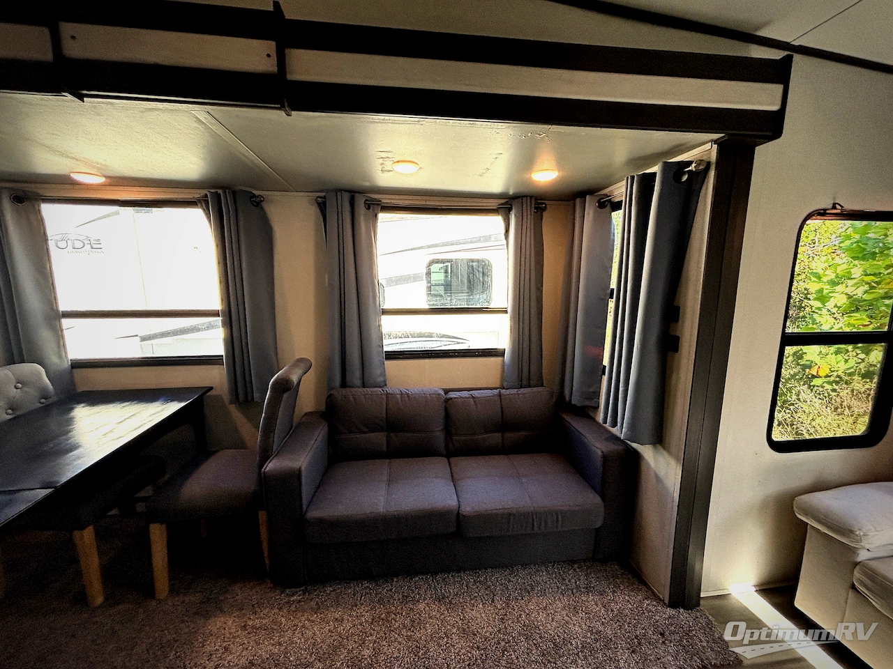 2021 Keystone Sprinter Limited 3190RLS Photo 7