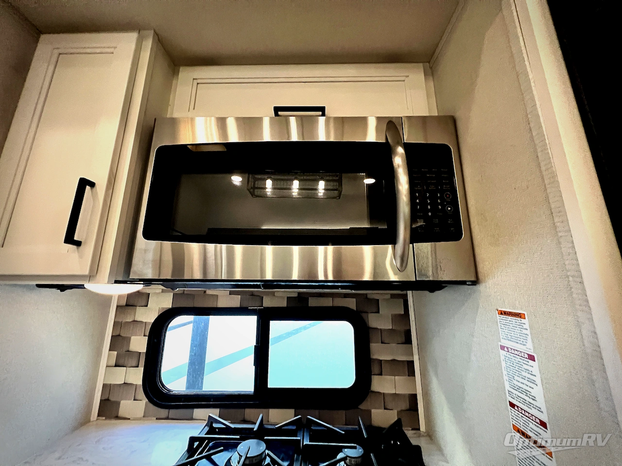 2022 Prime Time Crusader 395BHL Photo 17