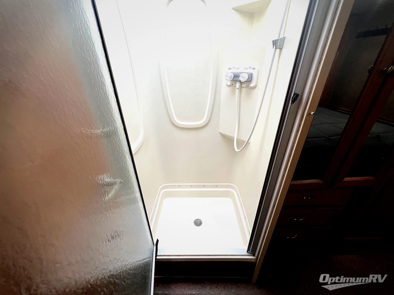 2016 Itasca Sunstar LX 30T Photo 22