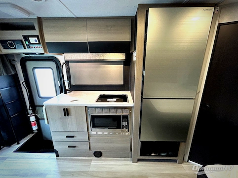 2024 Forest River Sunseeker MBS 2400 RV Photo 2