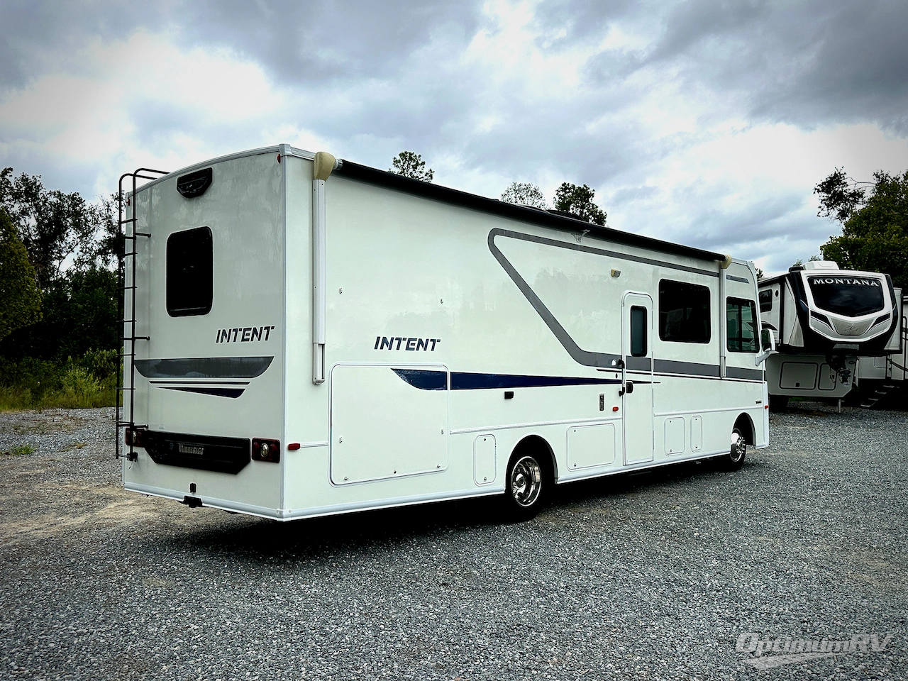 2018 Winnebago Intent 31P Photo 2