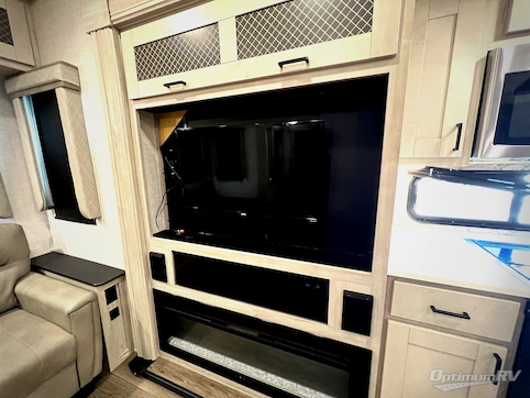 2022 East To West Tandara 285RL RV Photo 2