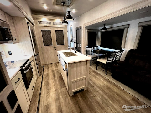 2022 East To West Tandara 285RL RV Photo 3