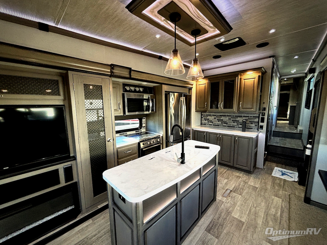 2021 Keystone Montana 3813MS Photo 5