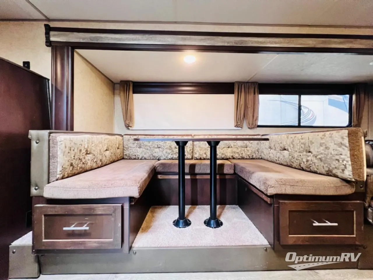 2017 Forest River Cherokee Grey Wolf 29TE Photo 5