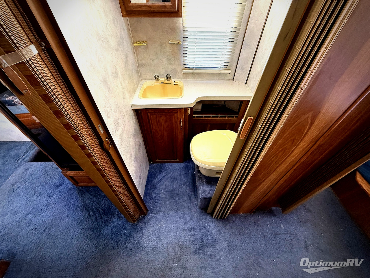 1994 Coachmen Leprechaun 28 Photo 14