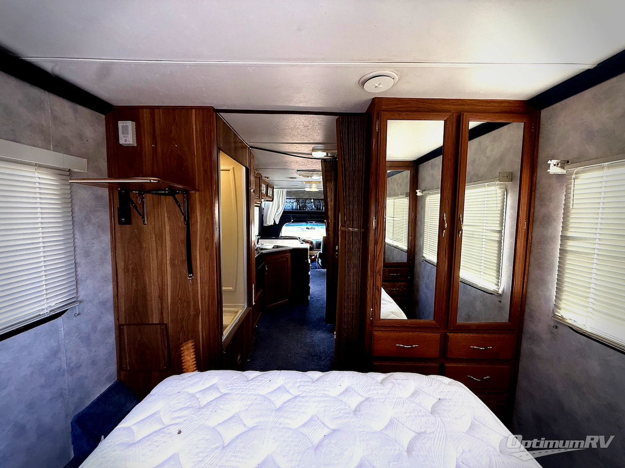 1994 Coachmen Leprechaun 28 Photo 21