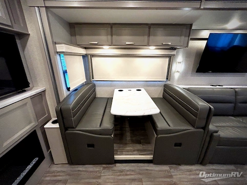 2023 Thor Luminate CC35 RV Photo 3