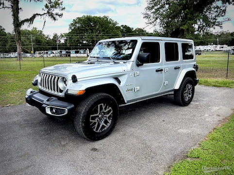 2024 Jeep Wrangler Sahara RV Photo 3