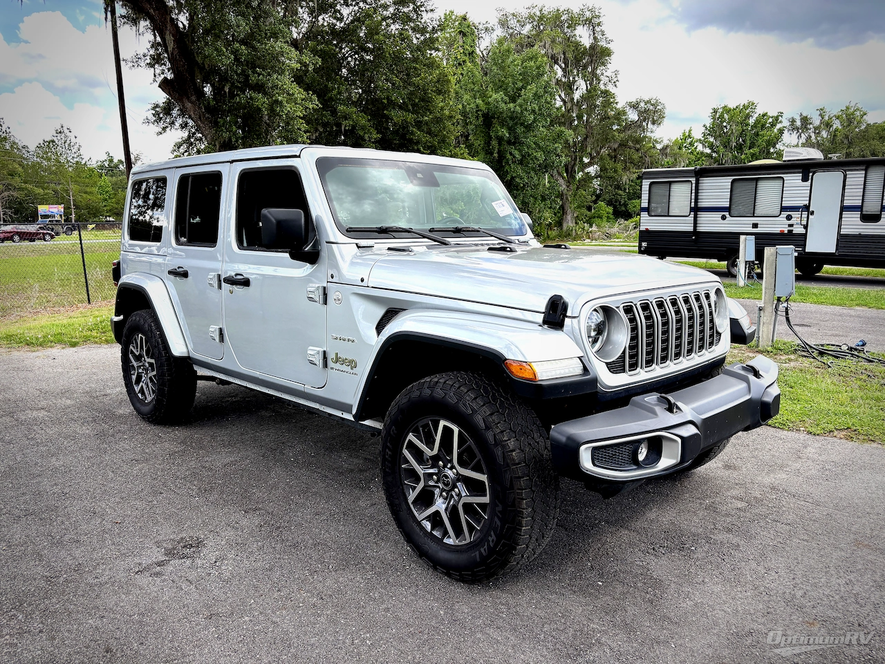 2024 Jeep Wrangler Sahara Photo 1