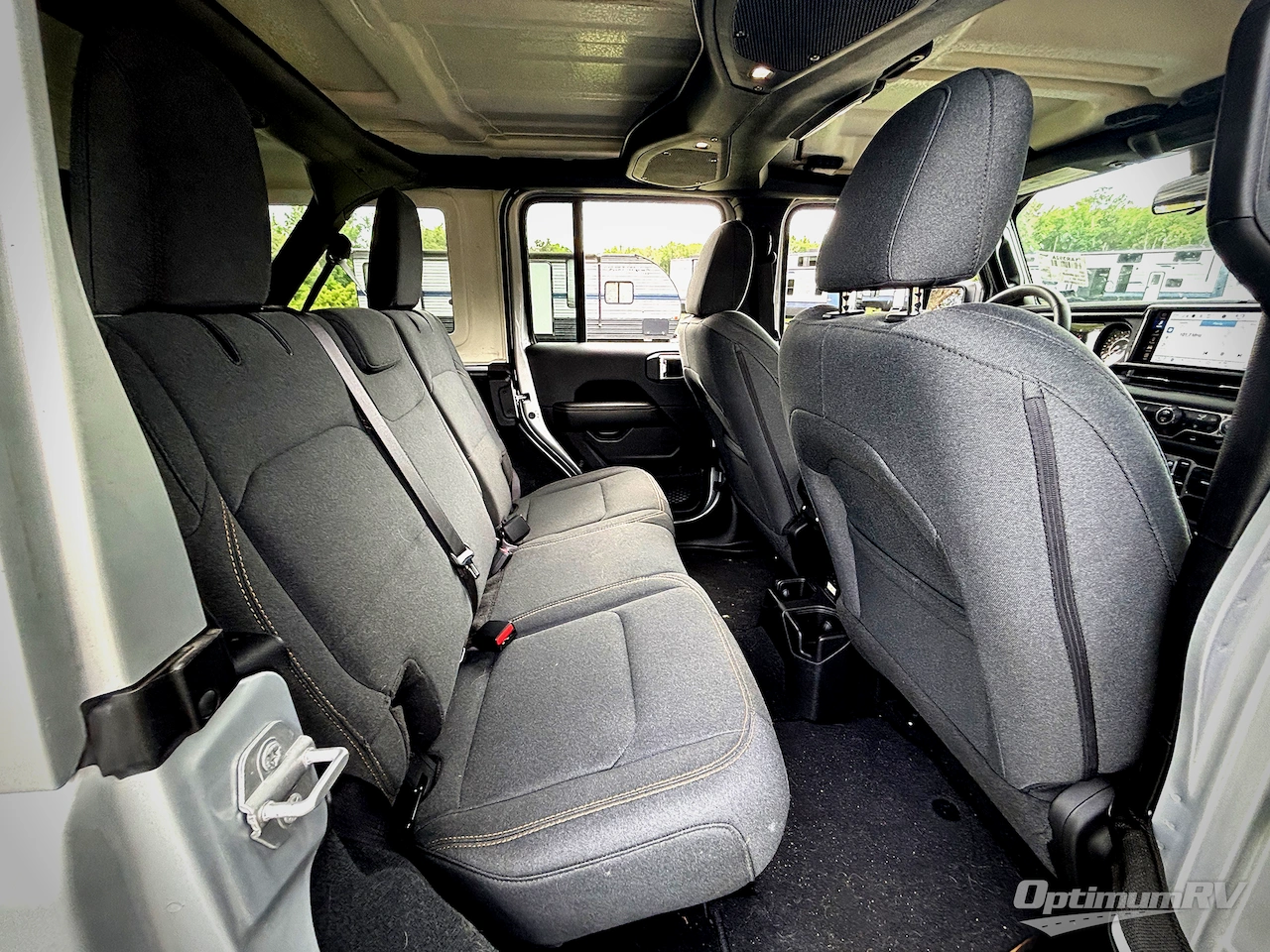 2024 Jeep Wrangler Sahara Photo 15
