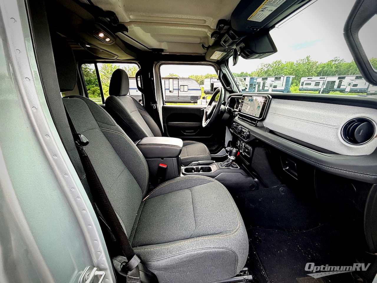2024 Jeep Wrangler Sahara Photo 16