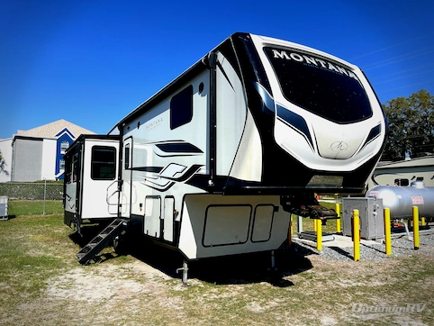 Used 2022 Keystone Montana High Country 295RL Featured Photo