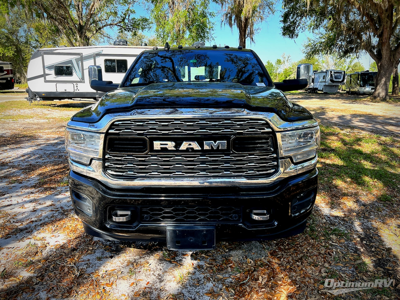 2021 Dodge RAM 3500 Photo 2
