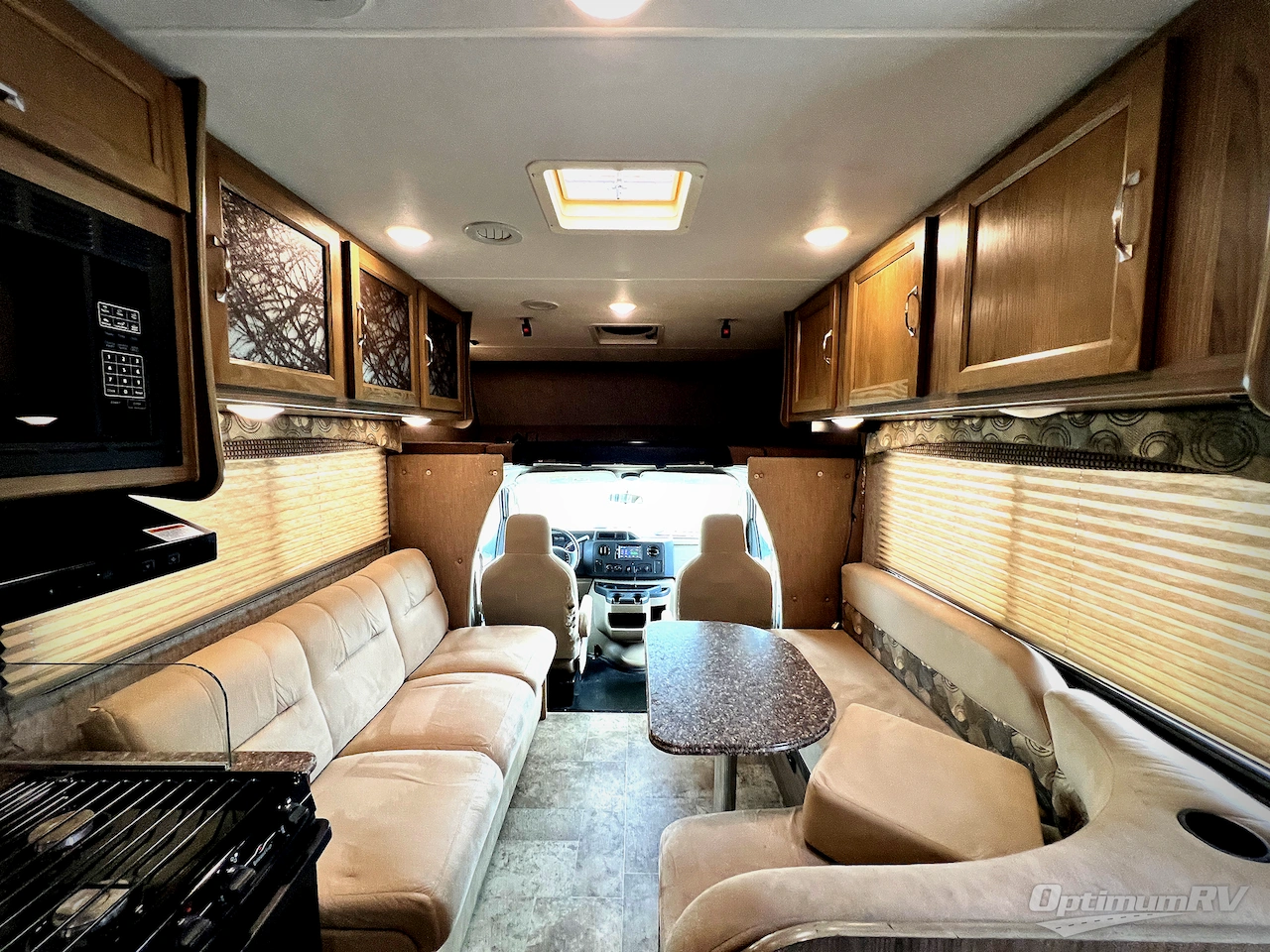 2018 Coachmen Freelander 26RS Ford 350 Photo 4