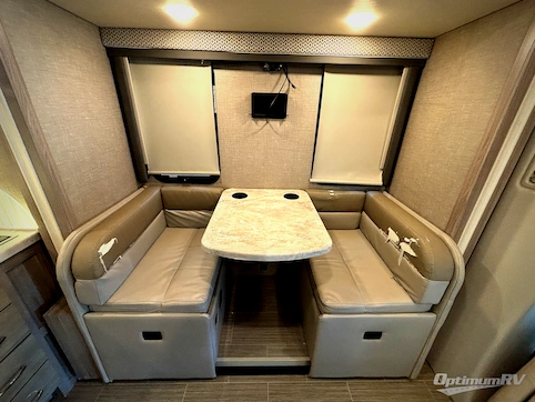 2021 Thor Tiburon Sprinter 24RW RV Photo 3