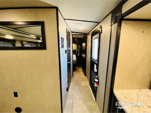 2019 Grand Design Imagine 2670MK RV Photo 3