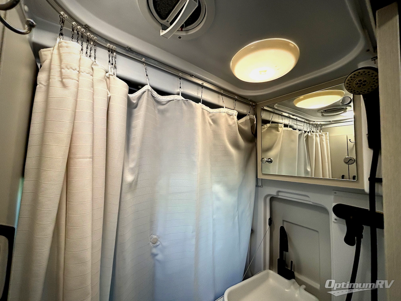 2025 Thor Dazzle 2LB Photo 16