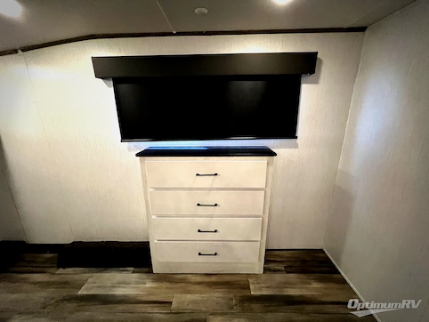 2022 Heartland Milestone 386BH RV Photo 4