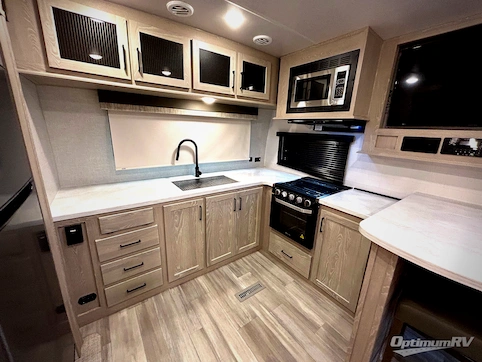 2022 Forest River Flagstaff Classic 826MBR RV Photo 2
