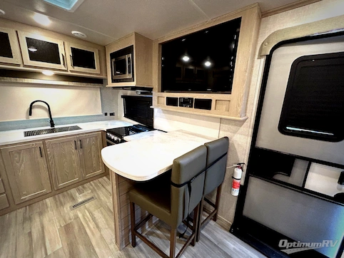2022 Forest River Flagstaff Classic 826MBR RV Photo 3