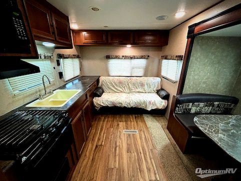 2016 Jayco Jay Flight SLX 245RLSW RV Photo 2